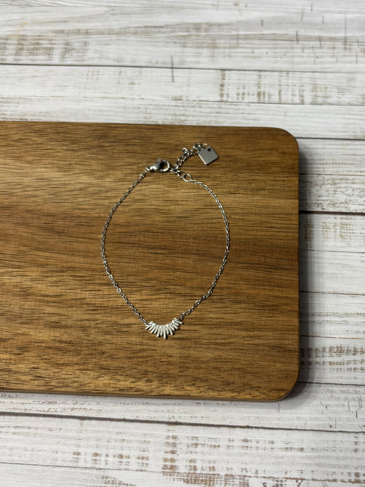 Bracelet fin demi lune argenté