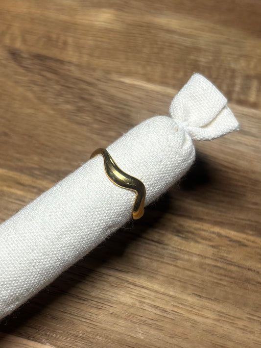 Bague Vague Minimaliste
