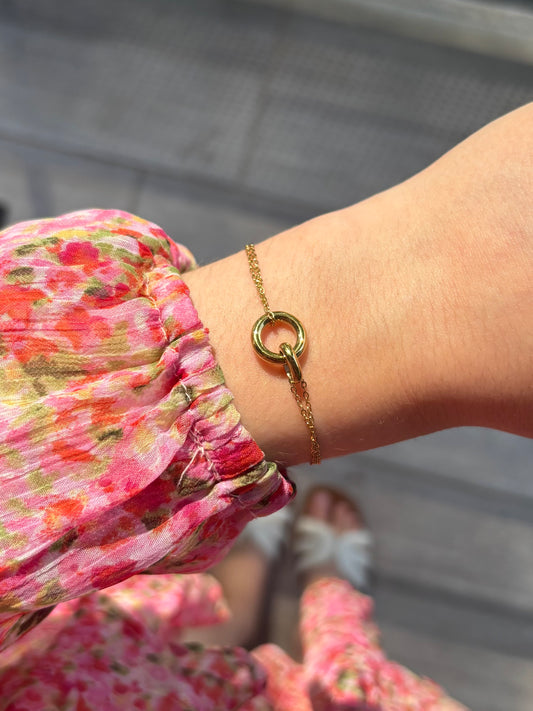 Bracelet anneaux entrelacés doré