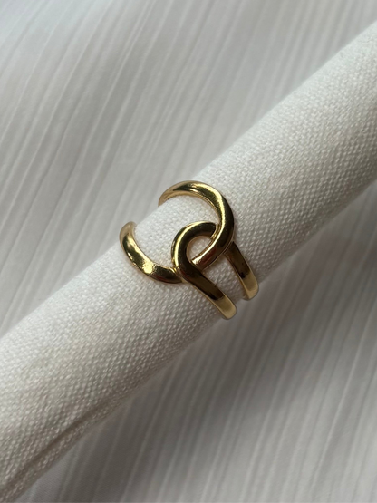 Bague Entrelacs