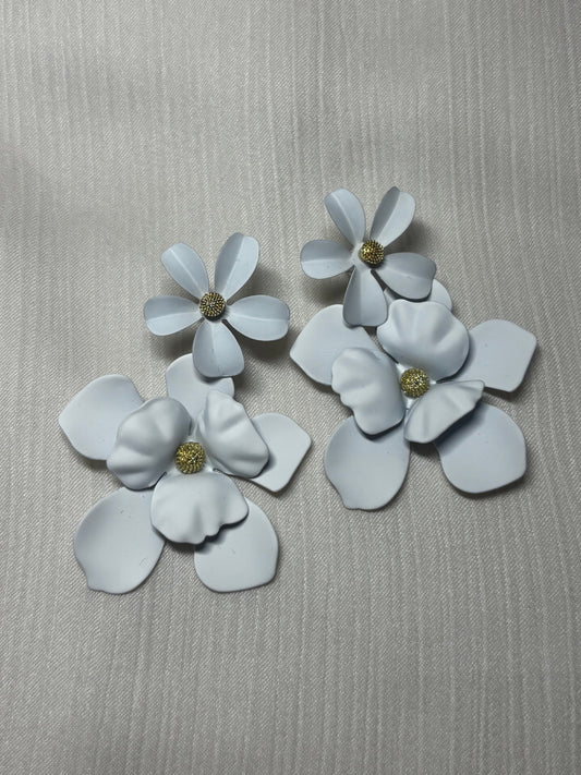 Boucles d'Oreilles Duo Floral Blanc