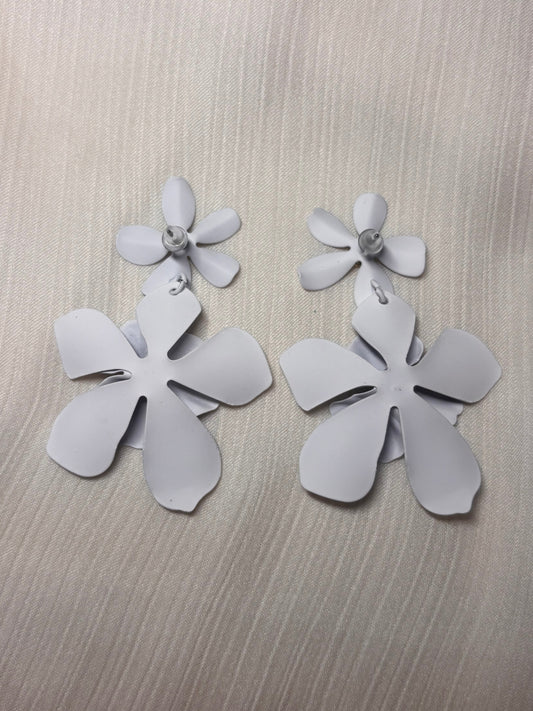 Boucles d'Oreilles Duo Floral Blanc