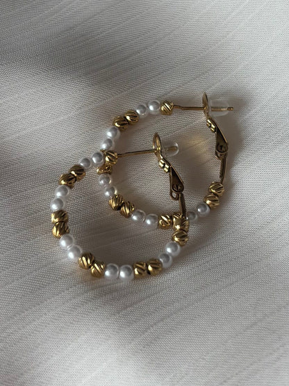 Boucles d’Oreilles Créoles Perles