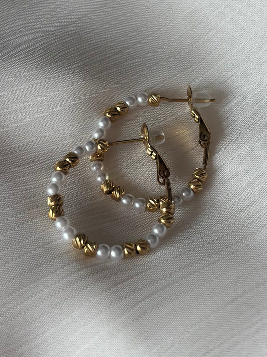 Boucles d’Oreilles Créoles Perles