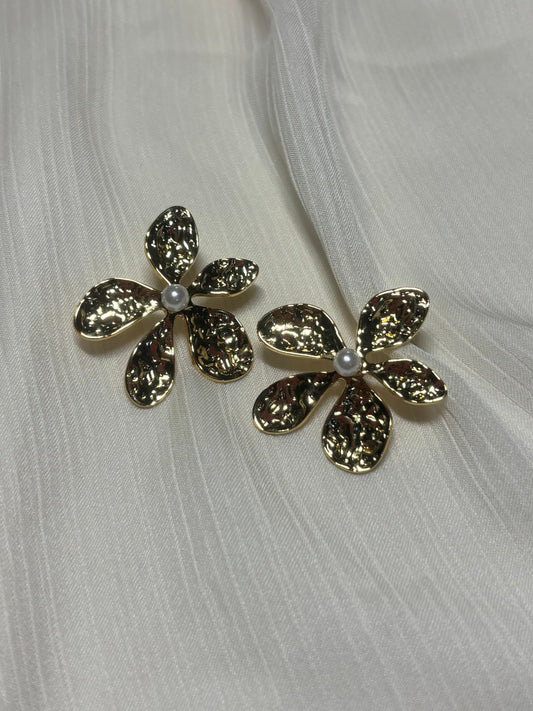 Boucles d'Oreilles Fleurs Martelées