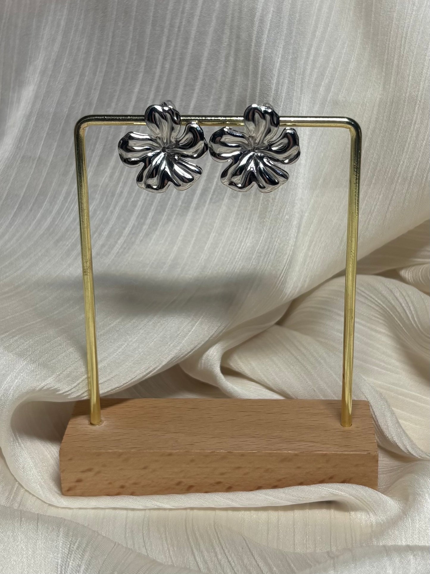 Boucles d'oreilles Fleurs Ondulées